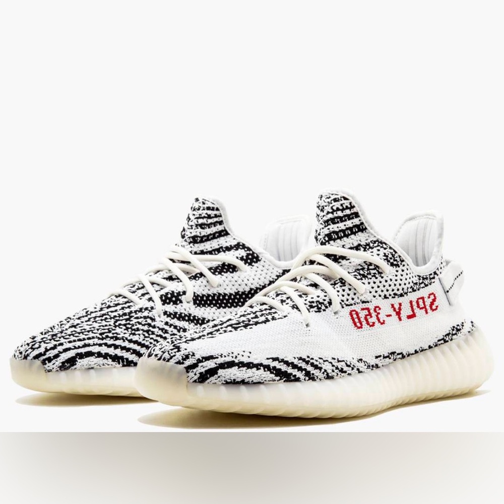 Yeezy Boost Zebra 350 V2 size 4